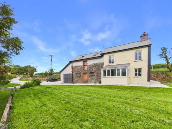 2 bed property, in Sourton, £500,000