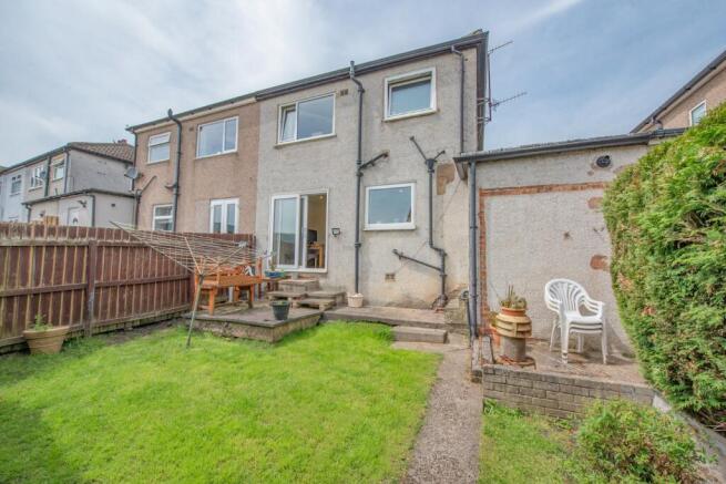 3 bed property, in 27 Black Abbey Lane, £240,000
