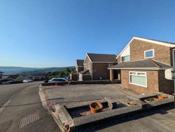 3 bed property, in Osprey Drive, £199,999