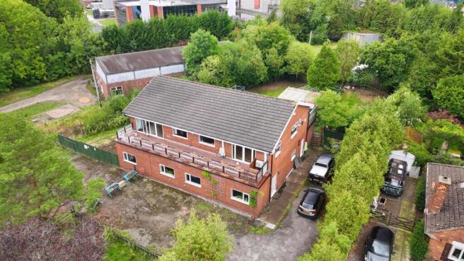 4 bed property, in Ridley Wood, £460,000