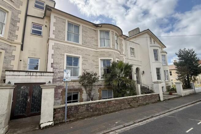 Land, in The Strand, £550,000