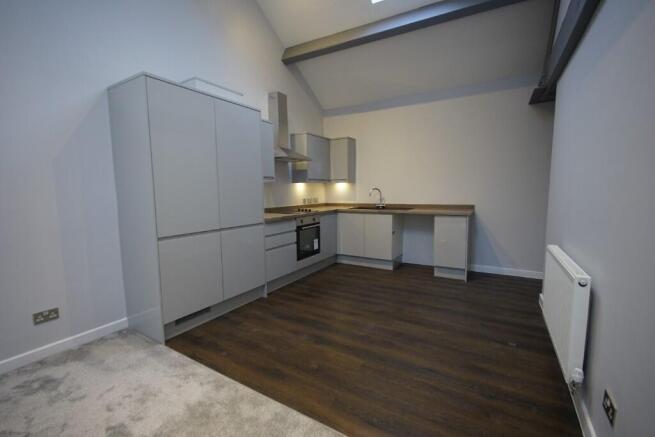 2 bed property, in Burch House, £155,000