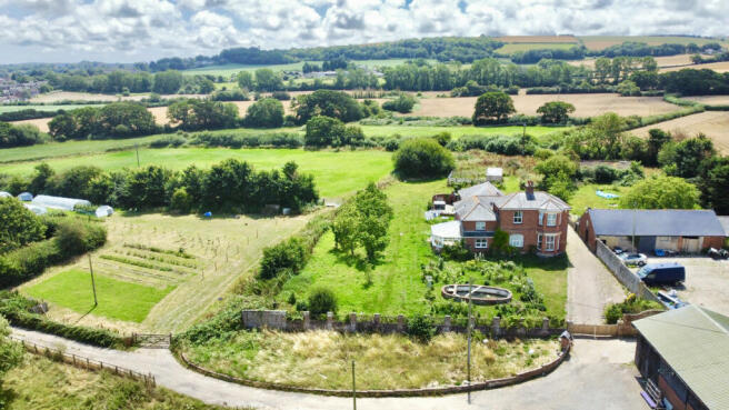 5 bed property, in Forest Road, £1,600,000