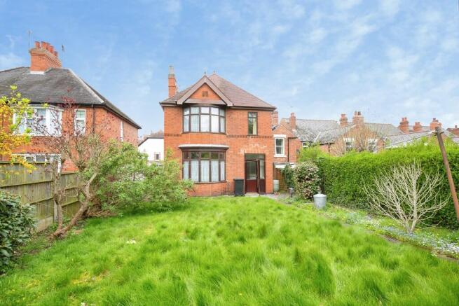 3 bed property, in Stafford Street, £275,000