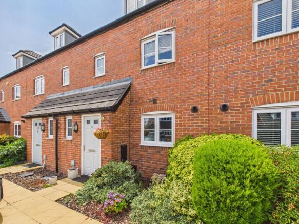 3 bed property, in Green Howards Road, £284,000