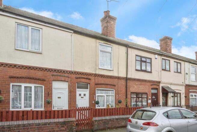 2 bed property, in Jackson Street, £60,000
