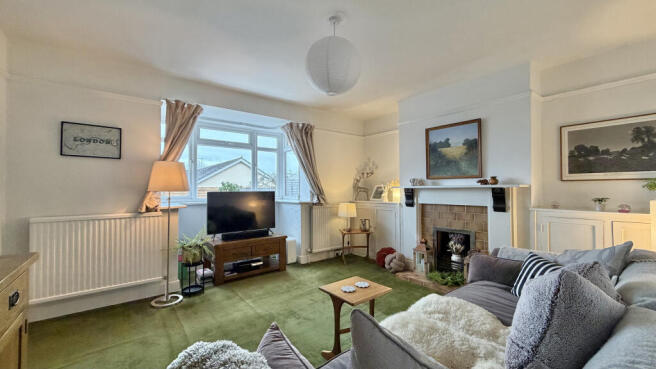 4 bed property, in Quantock View, £415,000