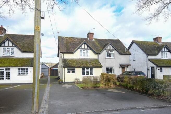 3 bed property, in Chartway Street, £469,950