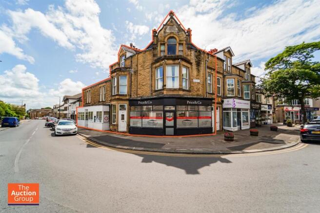 5 bed property, in Princes Crescent, £190,000