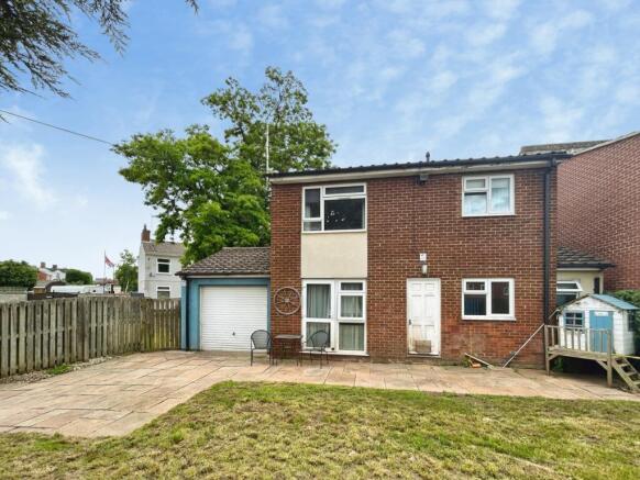 3 bed property, in Bass's Crescent, £160,000