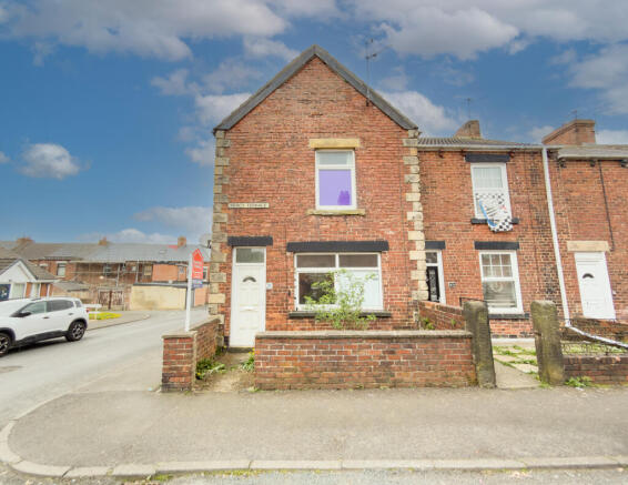 3 bed property, in 25 Percy Terrace, £40,000