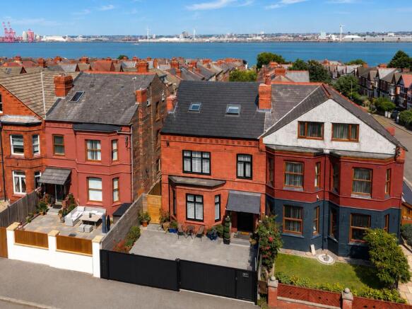 6 bed property, in Seabank Road, £500,000