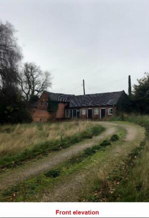 Land, in Barn Close, £125,000