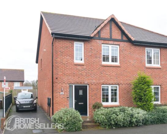 3 bed property, in Badger Vale, £345,000