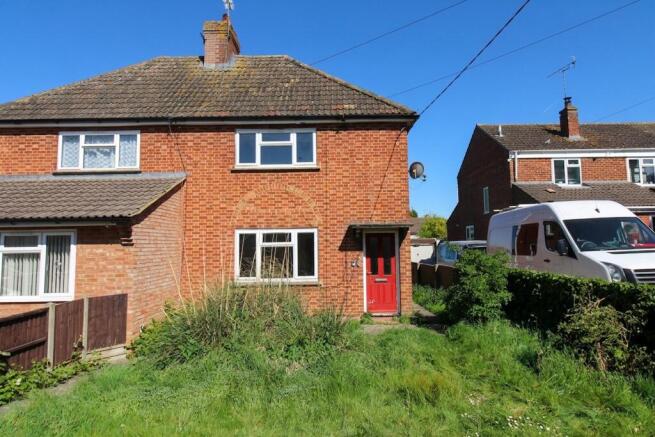 3 bed property, in Meads Road, £250,000
