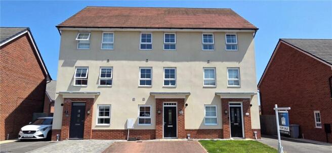 3 bed property, in Mallard Avenue, £280,000