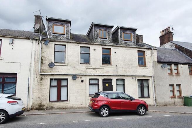 1 bed property, in 75a, £24,000