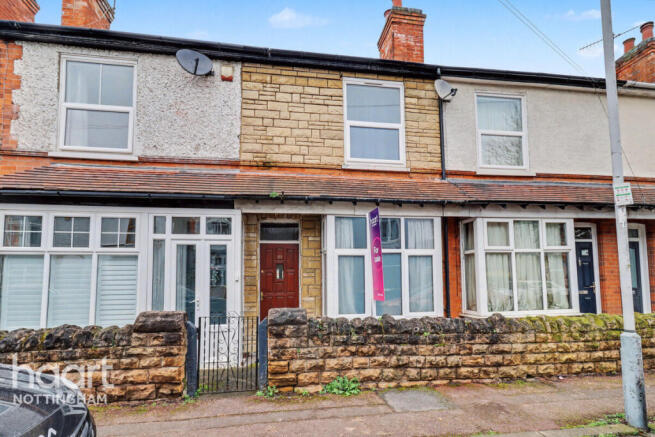 2 bed property, in Manvers Road, £280,000