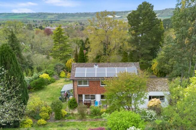 4 bed property, in Uvedale Road, £1,100,000