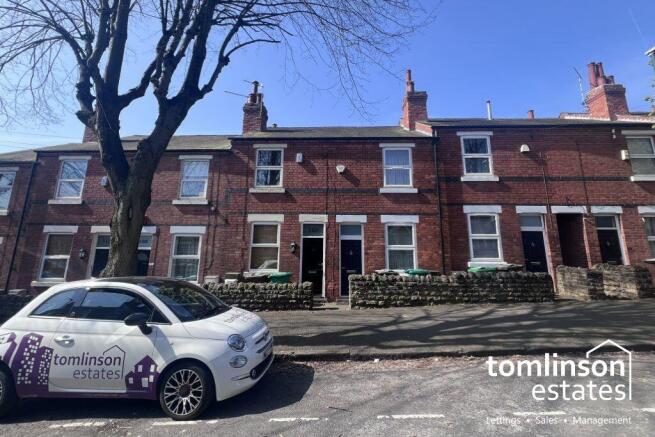2 bed property, in Allington Avenue, £185,000