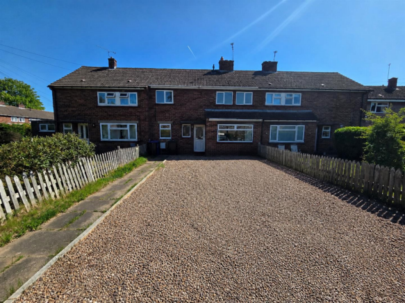 3 bed property, in Hickman Crescent, £160,000