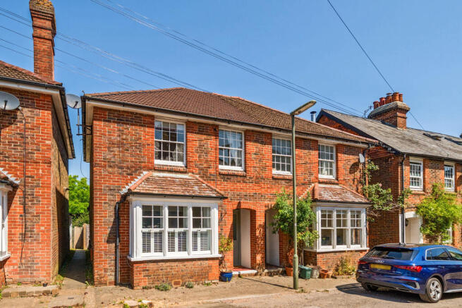 3 bed property, in Northfield, £550,000