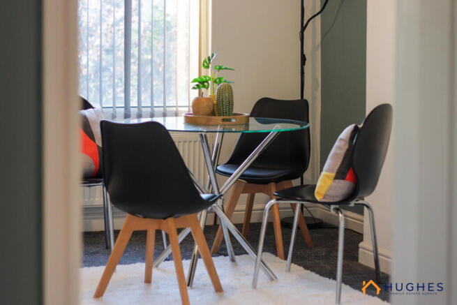 3 bed property, in Newman Road, £165,000