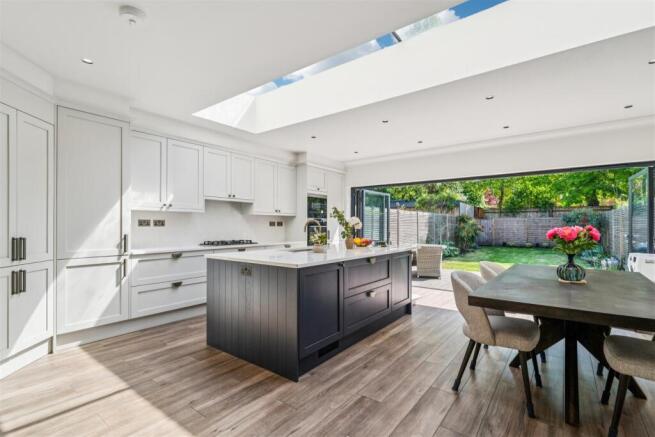 4 bed property, in Wendell Road, £1,700,000