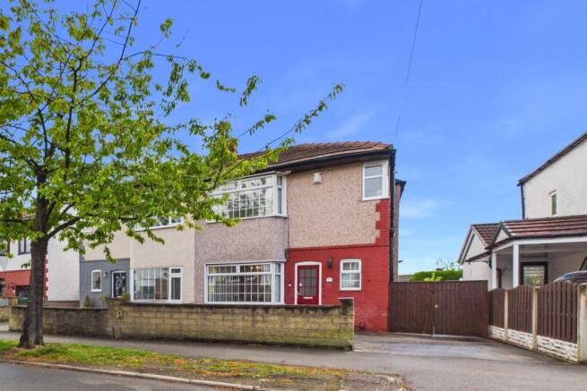 3 bed property, in Gleadless Avenue, £190,000