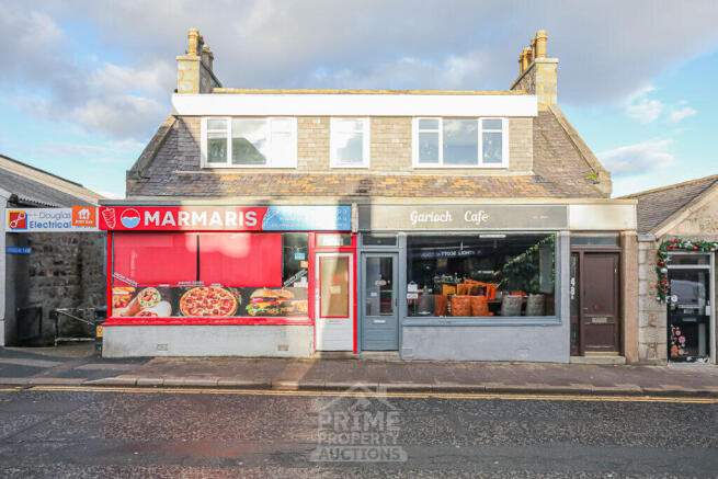 3 bed property, in West High Street, £120,000