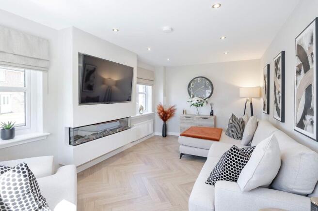 3 bed property, in Lourie Crescent, £255,000