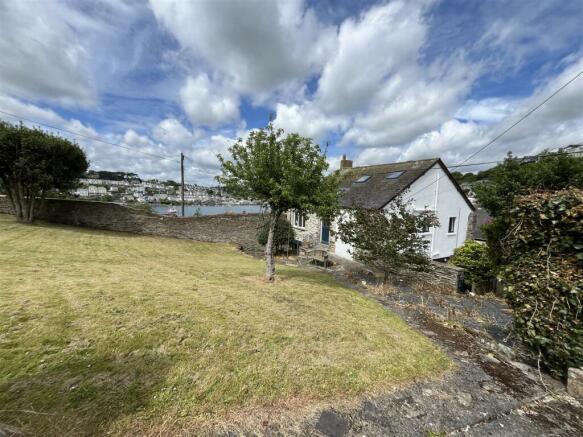 4 bed property, in Fore Street, £700,000