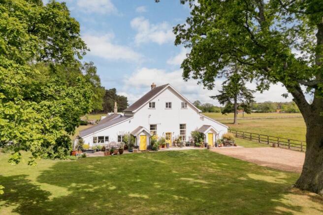 4 bed property, in Wretham, £645,000