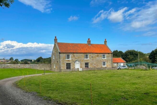 6 bed property, in Handale Abbey Farmhouse, £749,000