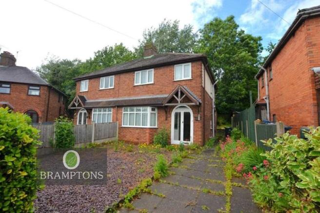 3 bed property, in Tregew Place, £135,000