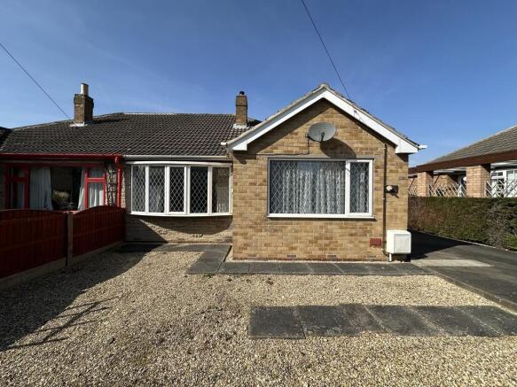 3 bed property, in Marlowe Road, £180,000