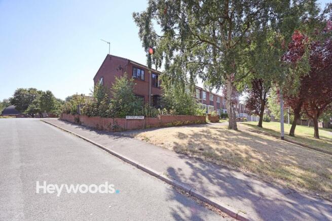 3 bed property, in Victoria Street, £150,000