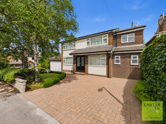 4 bed property, in Turncliff Crescent, £750,000