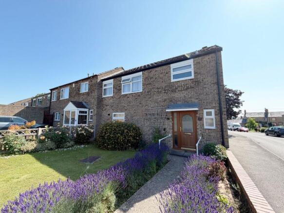 3 bed property, in Dinglederry, £365,000