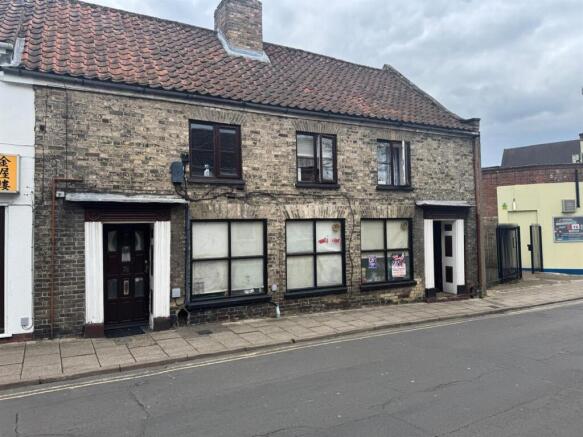 6 bed property, in Guildhall Street, £195,000