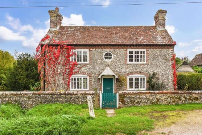 3 bed property, in Wildham Lane, £995,000