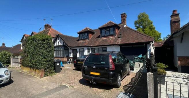 2 bed property, in Poppyfields, £155,000