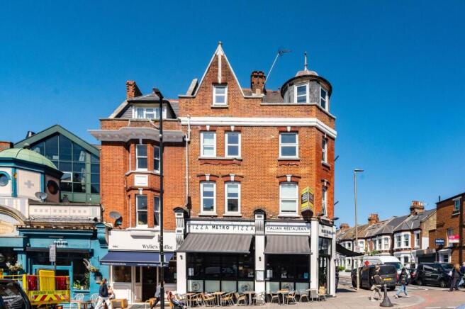 7 bed property, in Battersea Rise, £2,750,000