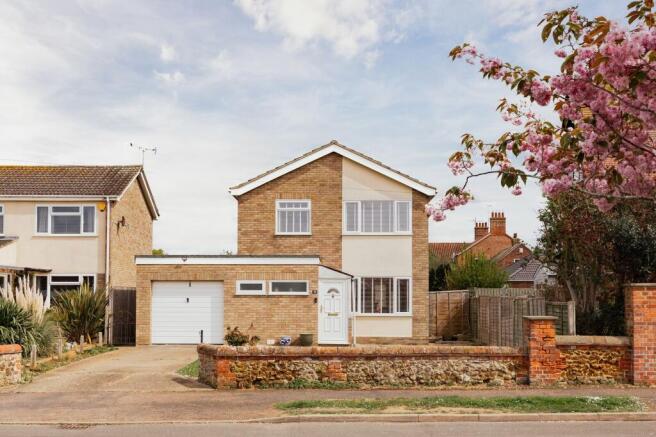 3 bed property, in Three Bedroom Family Home in Heacham, £365,000