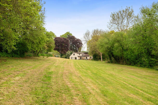 5 bed property, in Windsbatch Lane, £1,200,000