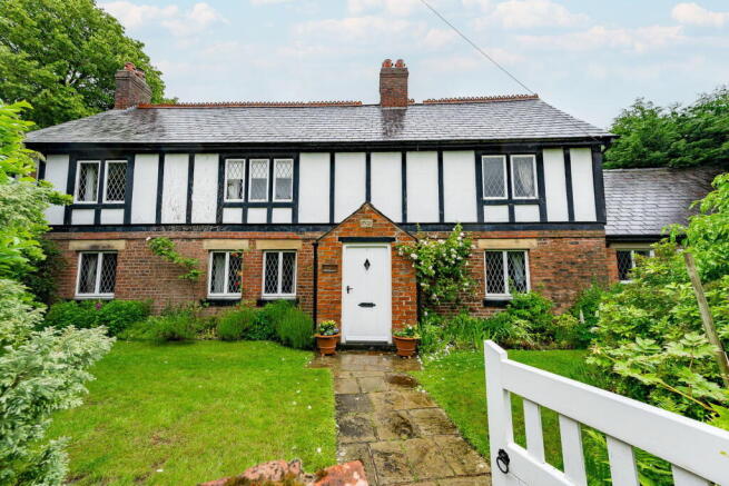 3 bed property, in 33 Woodplumpton Road, £975,000
