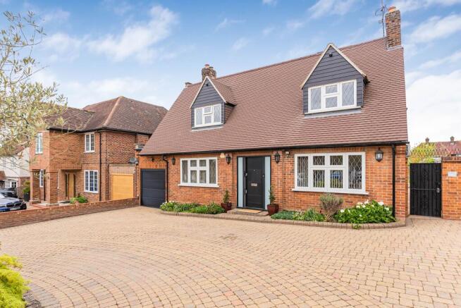 4 bed property, in Moffats Lane, £1,345,000