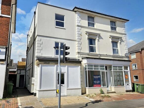 4 bed property, in London Road, £600,000