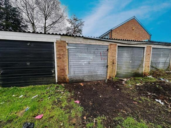 Land, in Merridale Gardens, £4,500