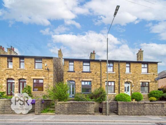 3 bed property, in Low Leighton Road, £275,000